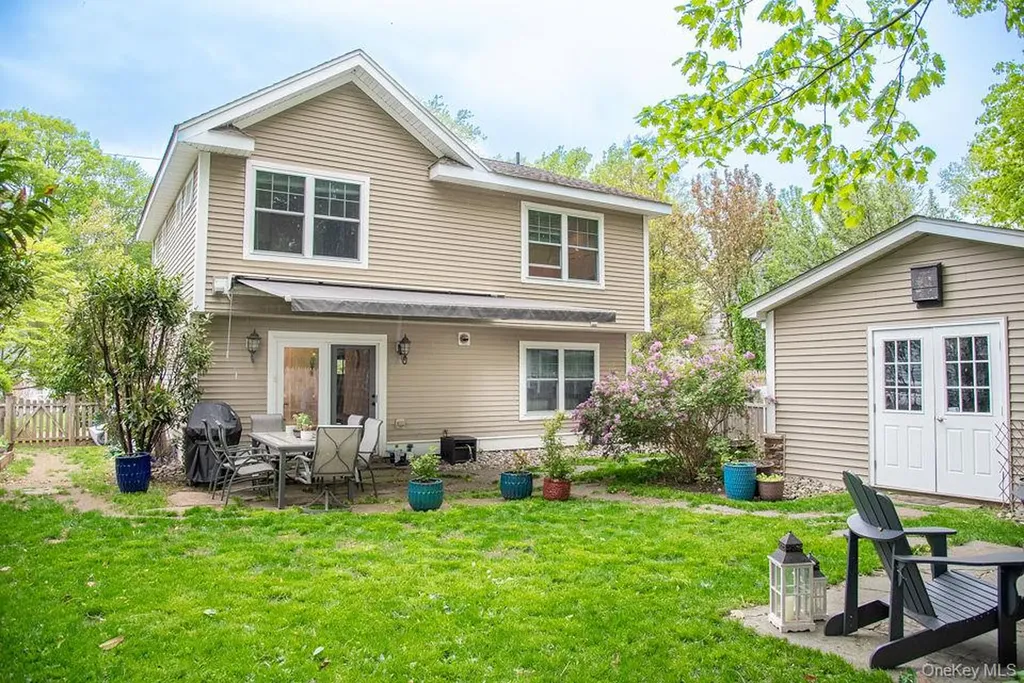 94 Bogert Avenue Pearl River NY 10965