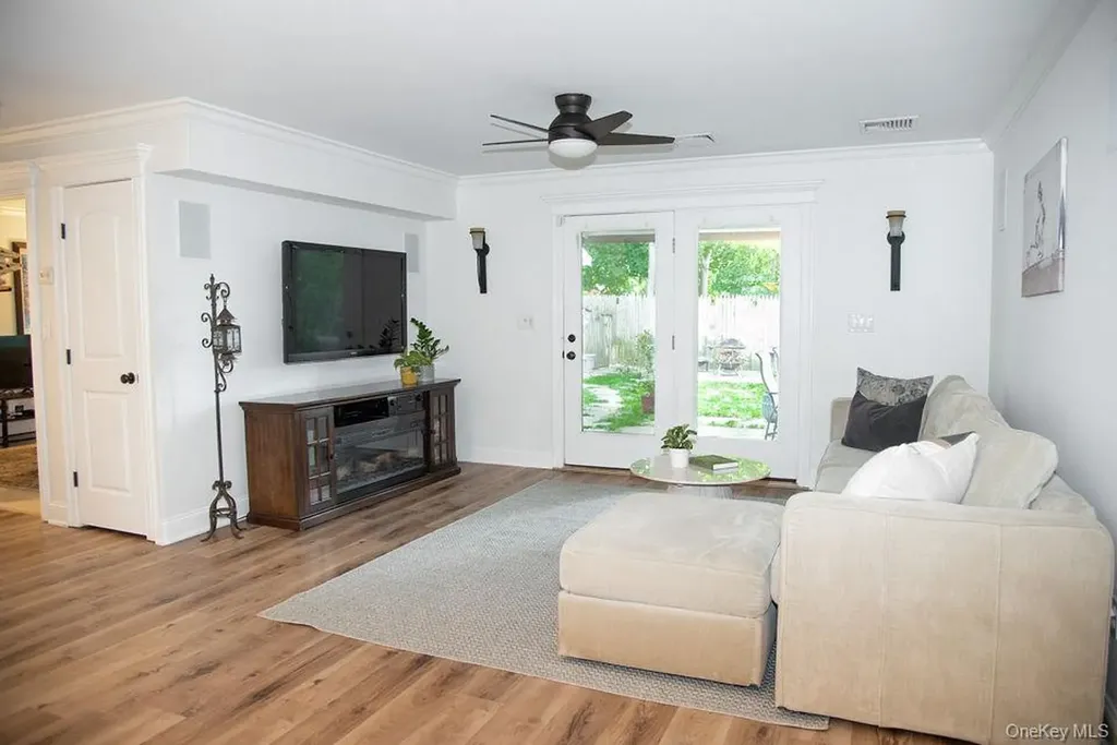 94 Bogert Avenue Pearl River NY 10965