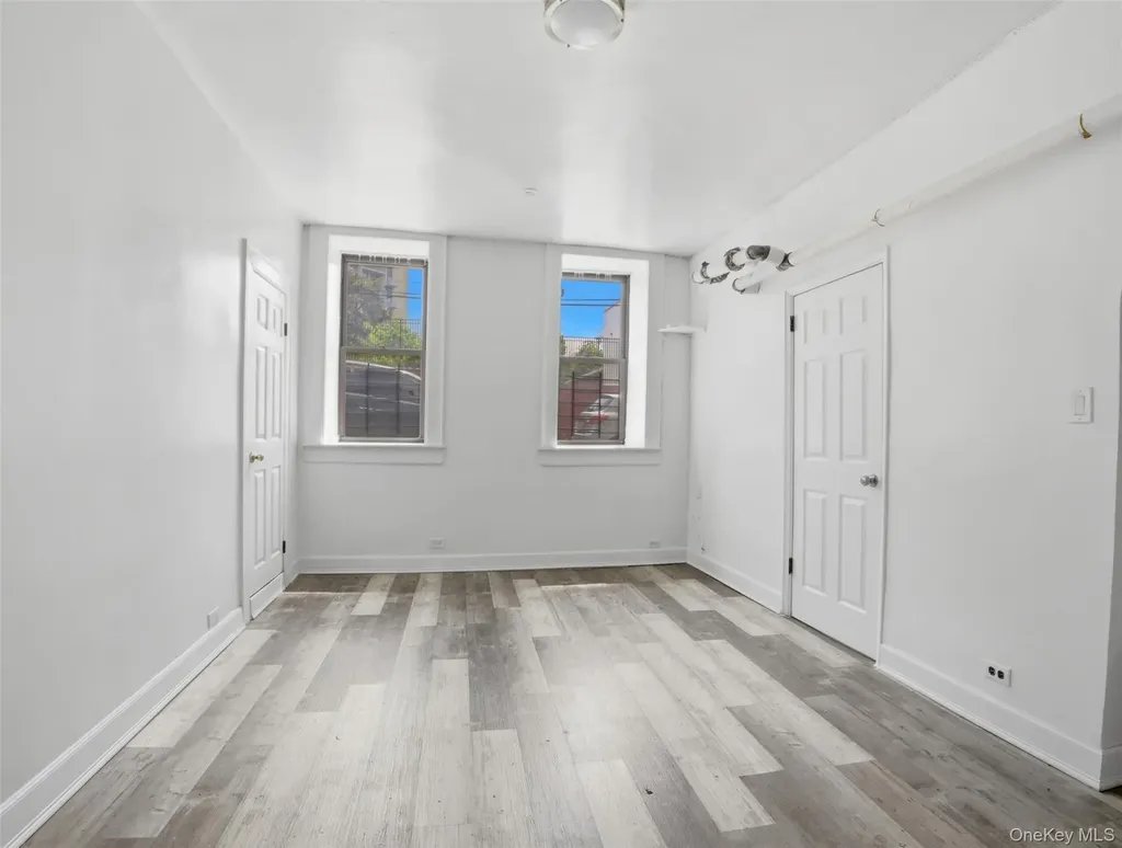 762 Brady Avenue Bronx NY 10462