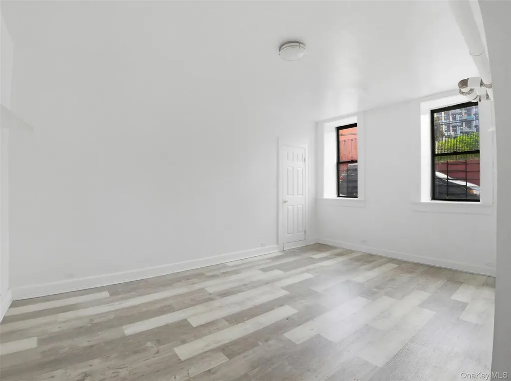 762 Brady Avenue Bronx NY 10462