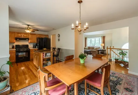 17 Verplanck Avenue Hopewell Junction NY 12533