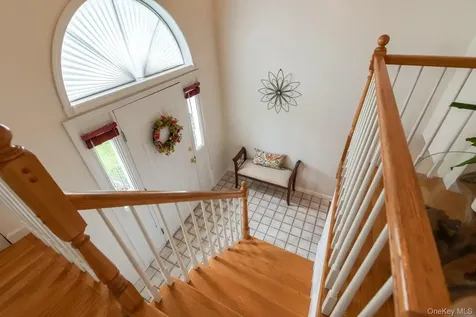 17 Verplanck Avenue Hopewell Junction NY 12533