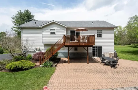 17 Verplanck Avenue Hopewell Junction NY 12533