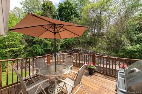 17 Verplanck Avenue Hopewell Junction NY 12533