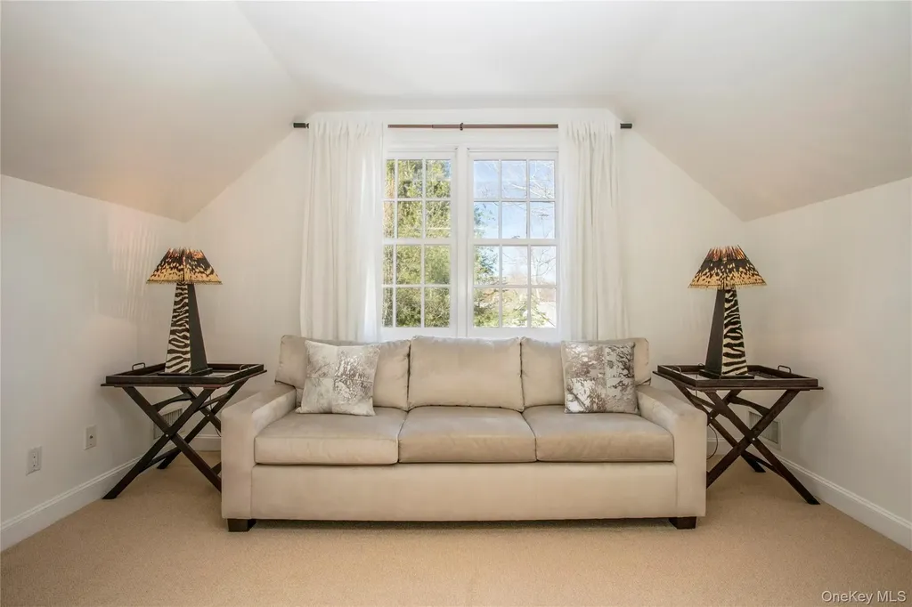 5 Hoffman Road Mount Kisco NY 10549