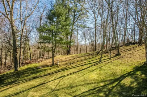 5 Hoffman Road Mount Kisco NY 10549