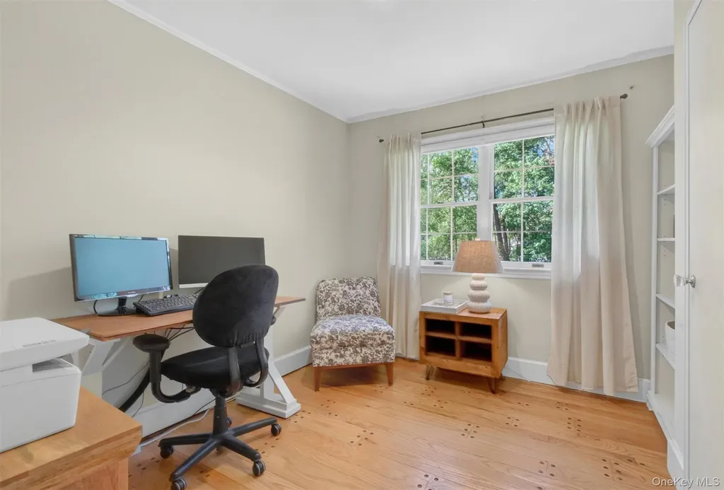 7 Ridgewood Terrace Poughkeepsie NY 12603