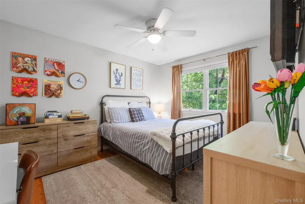 7 Ridgewood Terrace Poughkeepsie NY 12603