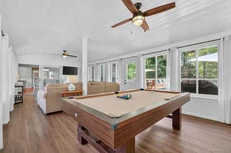 7 Ridgewood Terrace Poughkeepsie NY 12603