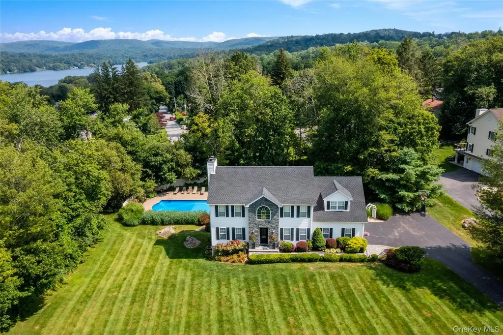 9 Rose Lane Brewster NY 10509