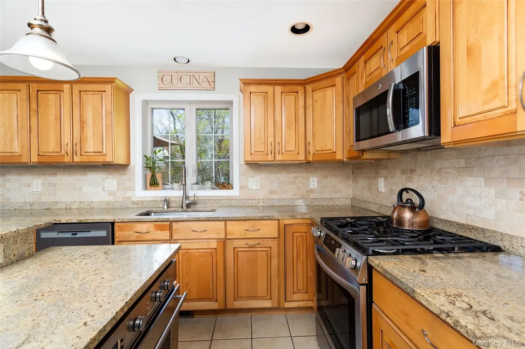 9 Rose Lane Brewster NY 10509