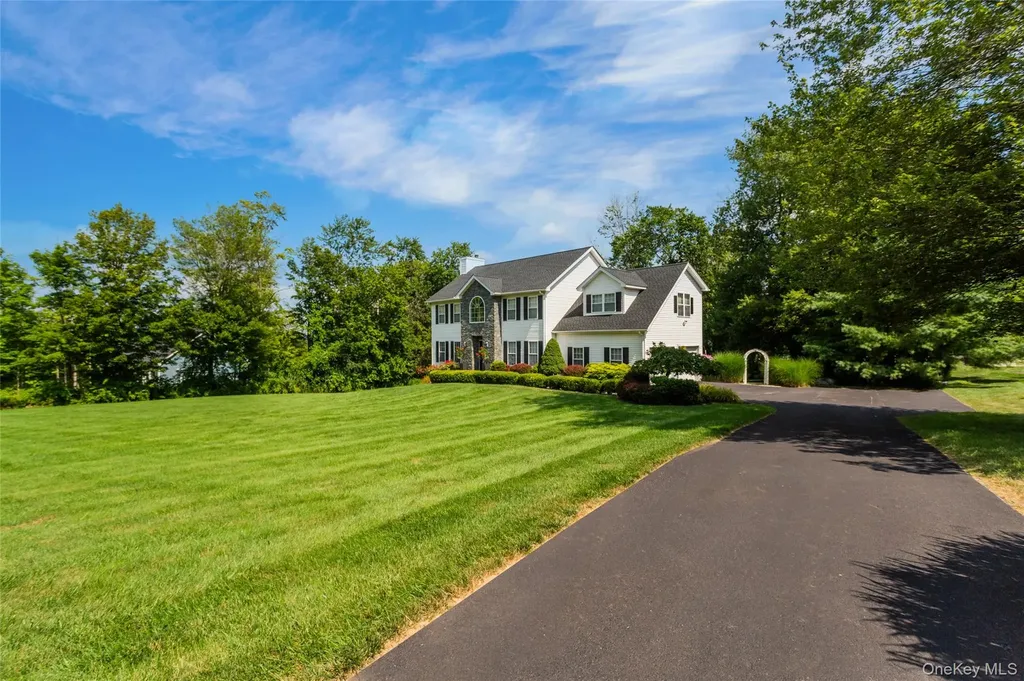 9 Rose Lane Brewster NY 10509