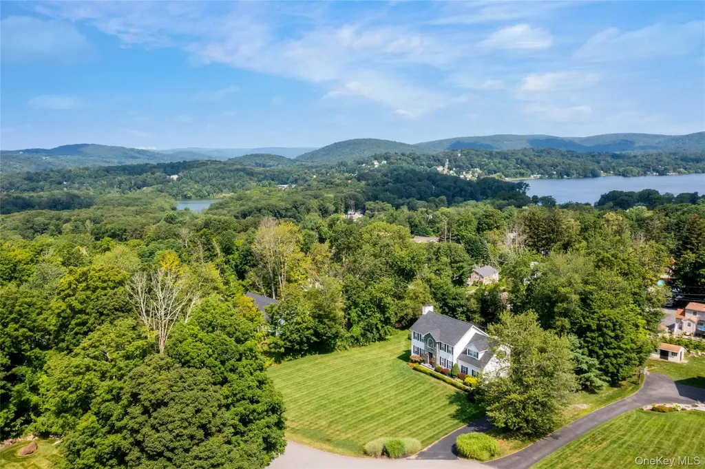 9 Rose Lane Brewster NY 10509
