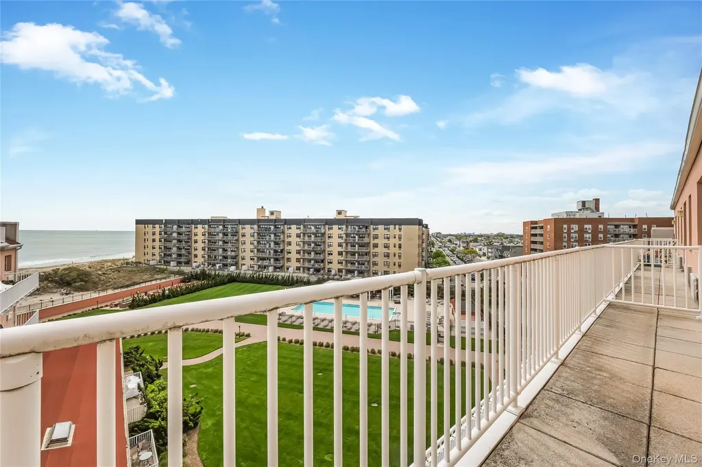 2 Richmond Road Lido Beach NY 11561