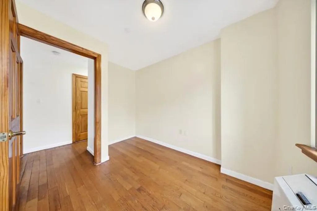 11231 38th Avenue Corona NY 11368
