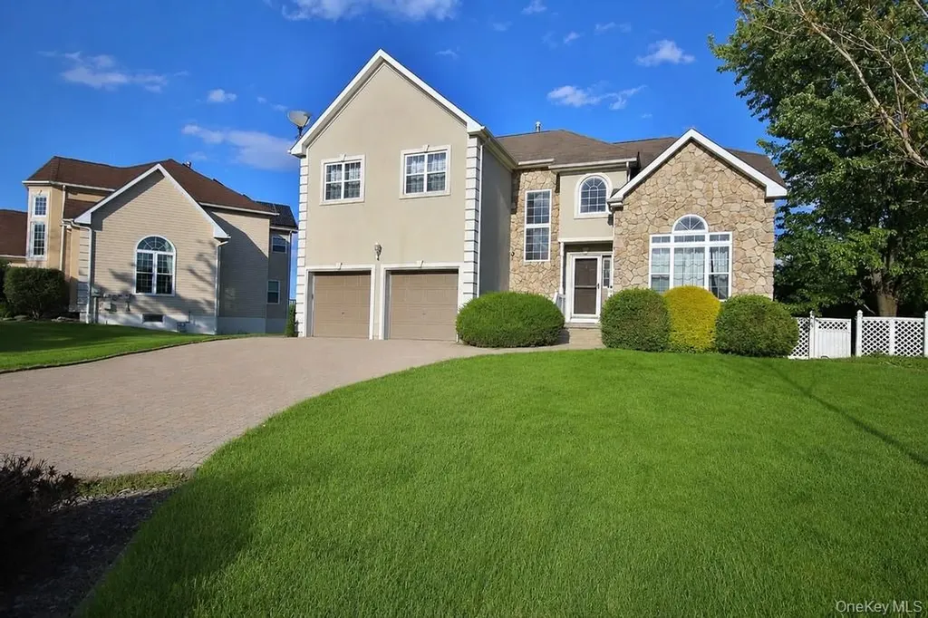 1 Alix Drive Newburgh NY 12550