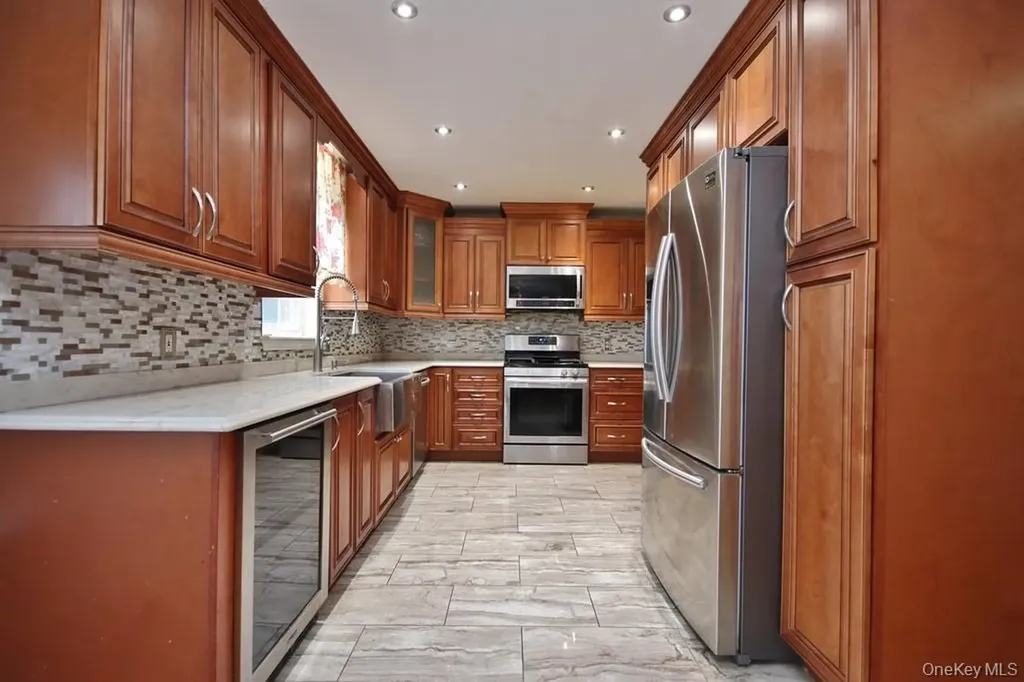 1 Alix Drive Newburgh NY 12550