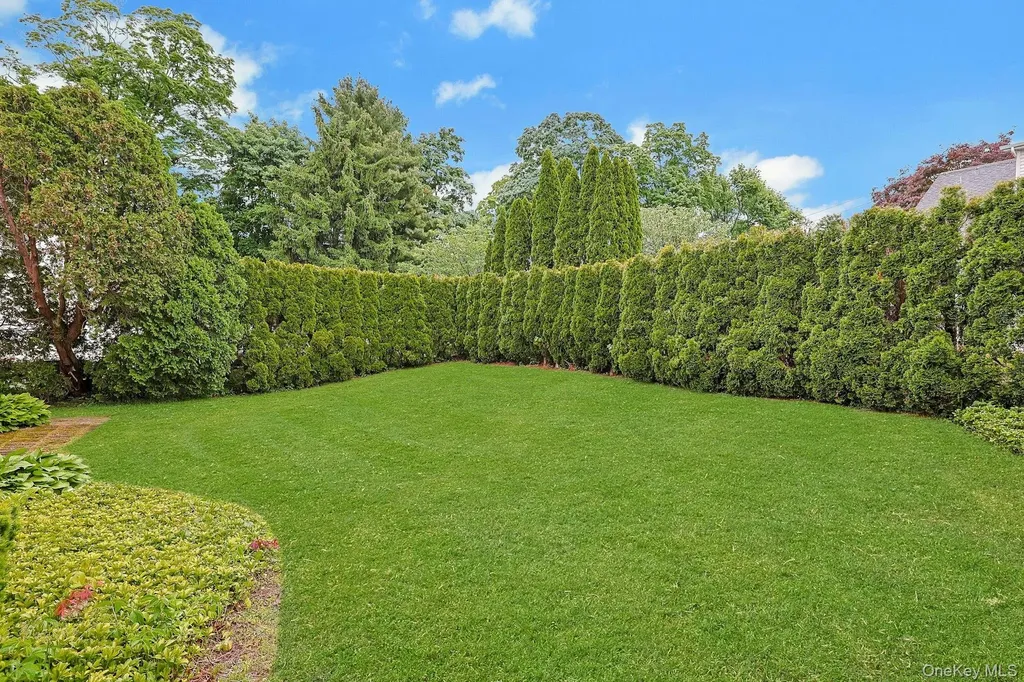 352 Fort Washington Avenue Hawthorne NY 10532