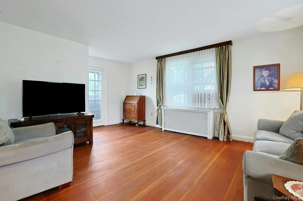 352 Fort Washington Avenue Hawthorne NY 10532