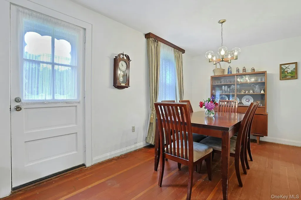 352 Fort Washington Avenue Hawthorne NY 10532