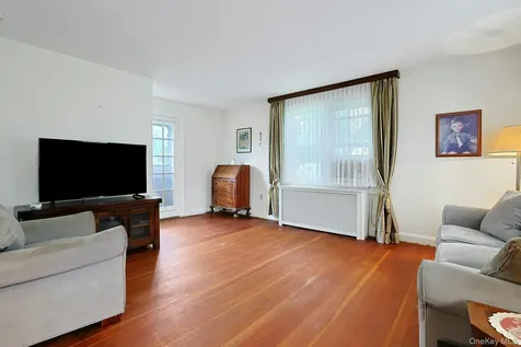 352 Fort Washington Avenue Hawthorne NY 10532