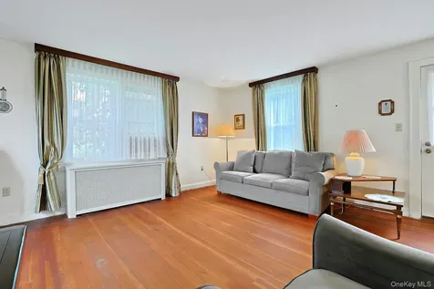 352 Fort Washington Avenue Hawthorne NY 10532