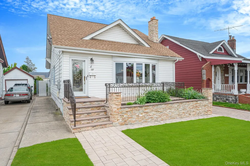 167 Shaw Avenue Valley Stream NY 11580