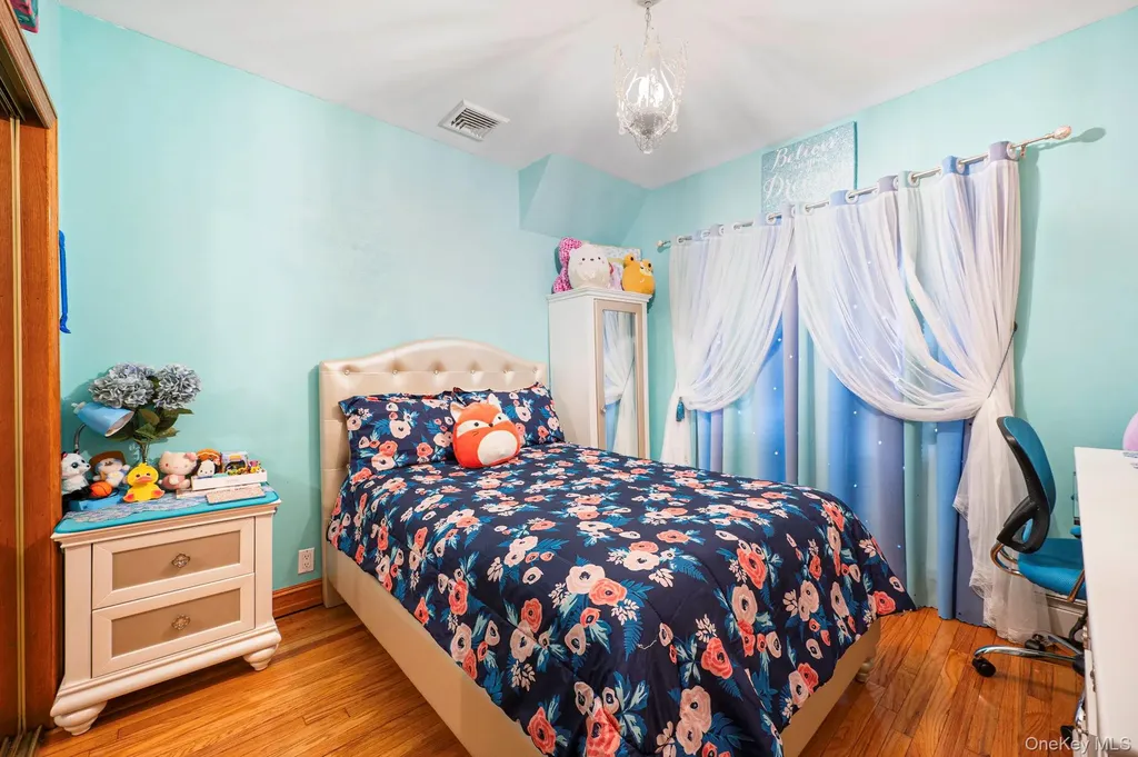 167 Shaw Avenue Valley Stream NY 11580