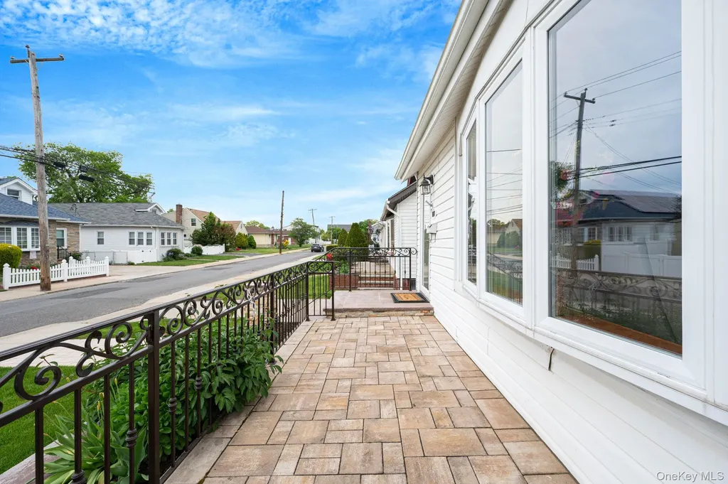 167 Shaw Avenue Valley Stream NY 11580