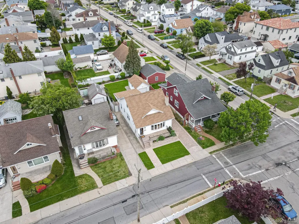 167 Shaw Avenue Valley Stream NY 11580