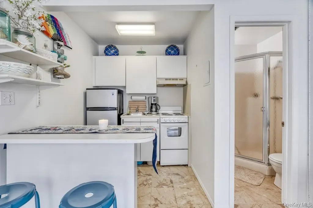 176A Lewis Walk Cherry Grove NY 11782