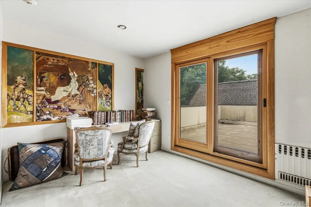 15470 Powells Cove Boulevard Beechhurst NY 11357