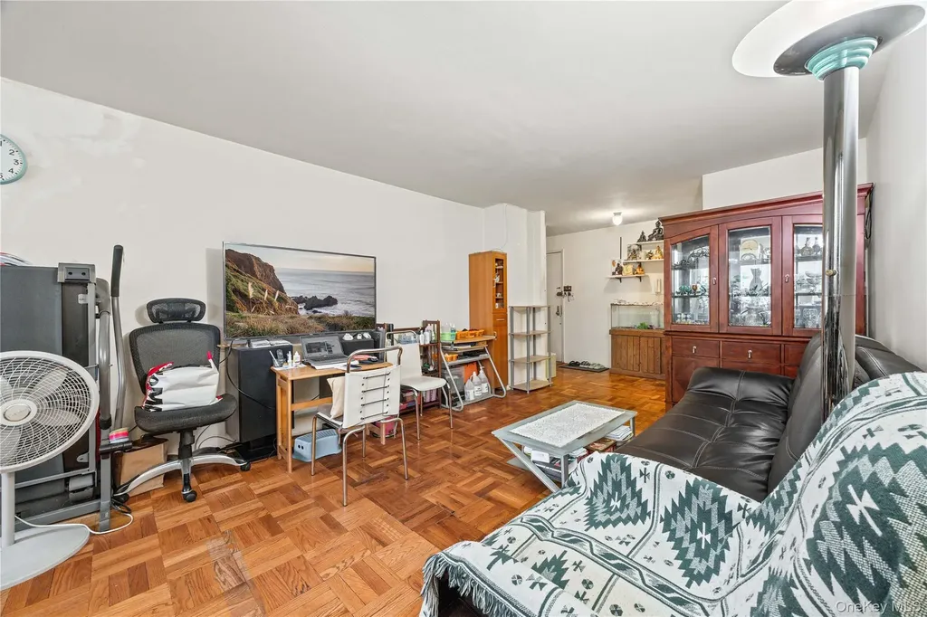 3131 Grand Concourse Bronx NY 10468