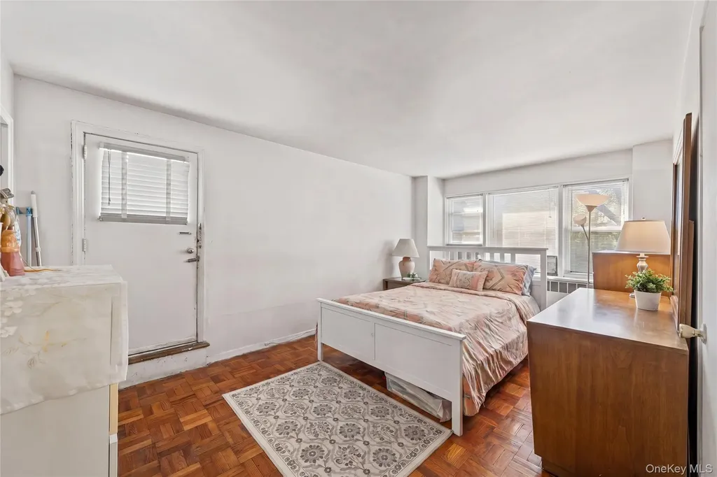 3131 Grand Concourse Bronx NY 10468