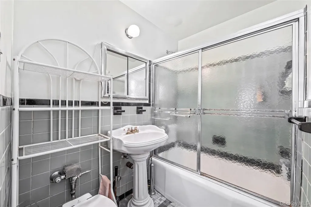 3131 Grand Concourse Bronx NY 10468