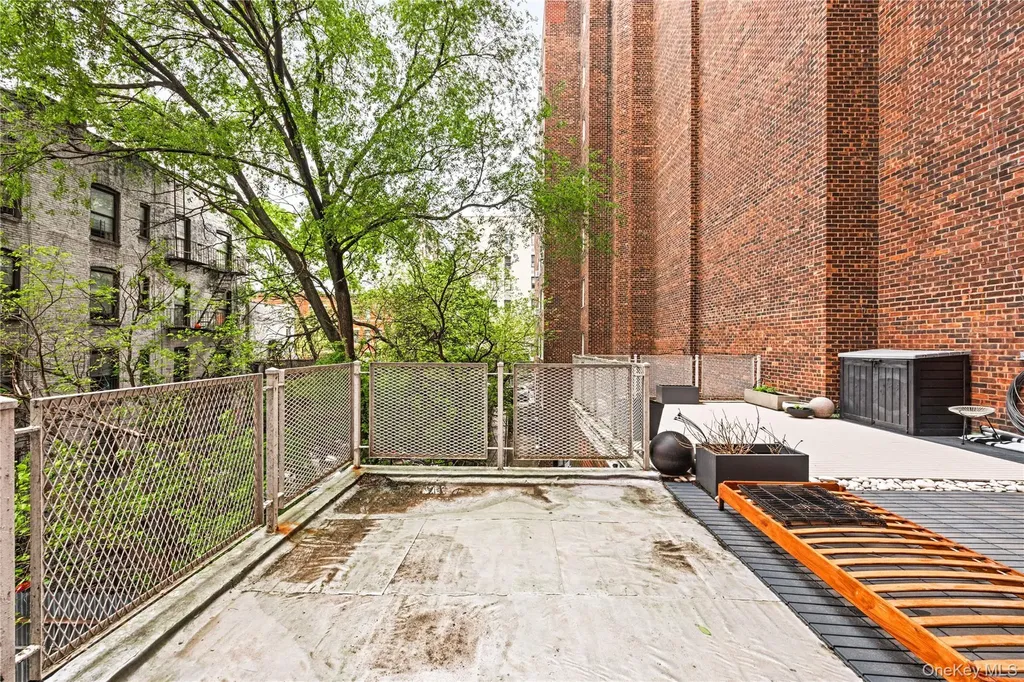 3131 Grand Concourse Bronx NY 10468