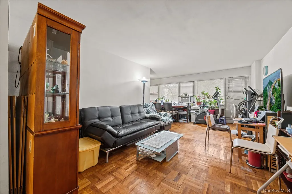 3131 Grand Concourse Bronx NY 10468