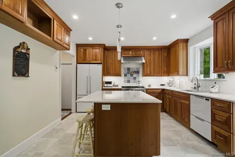 5 Primrose Street Katonah NY 10536