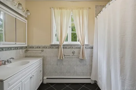 5 Primrose Street Katonah NY 10536