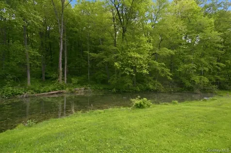 5 Primrose Street Katonah NY 10536
