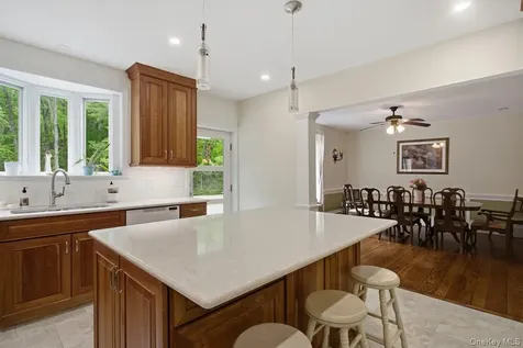 5 Primrose Street Katonah NY 10536