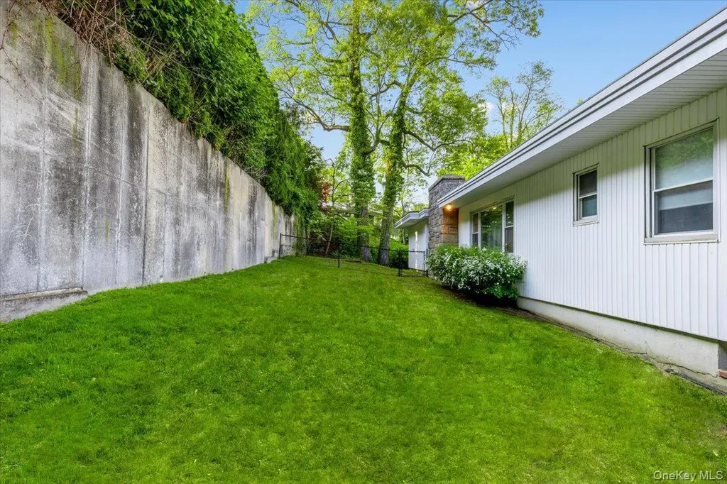 11 Malvern Road Scarsdale NY 10583