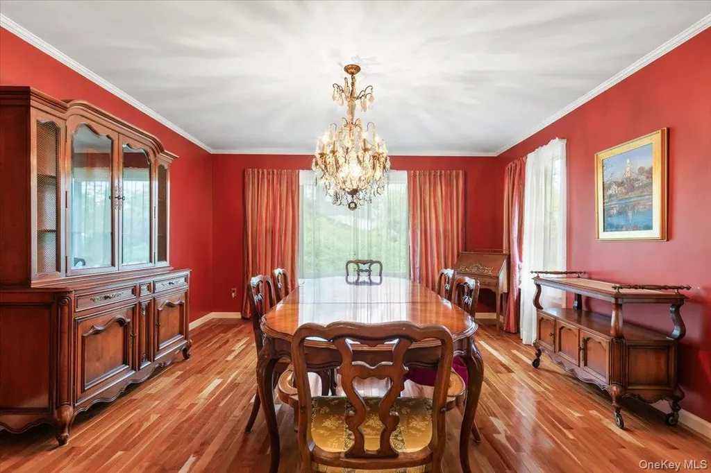 11 Malvern Road Scarsdale NY 10583