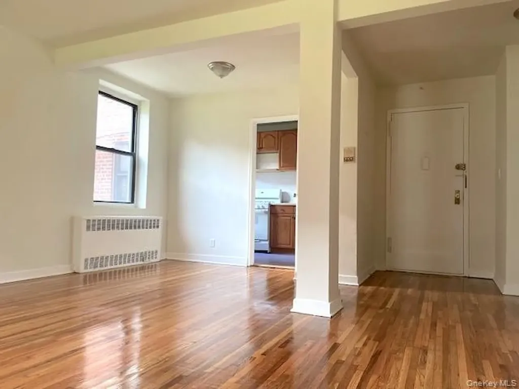 5214 39th Avenue Woodside NY 11377