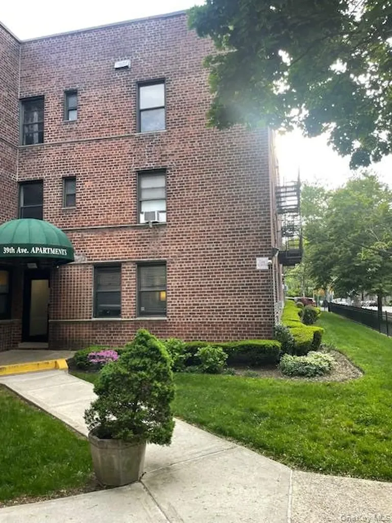 5214 39th Avenue Woodside NY 11377