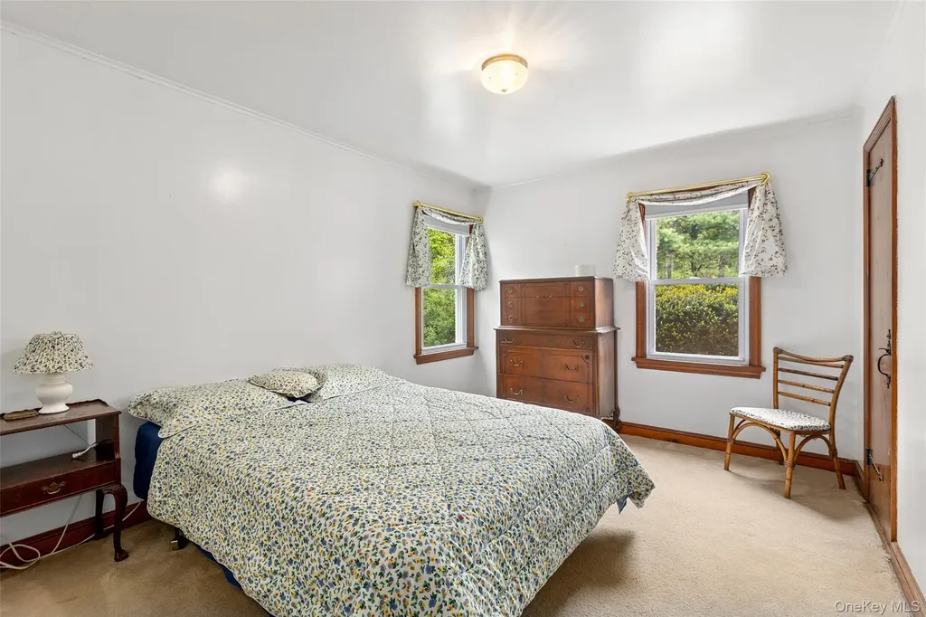 516 N Lake Boulevard Mahopac NY 10541
