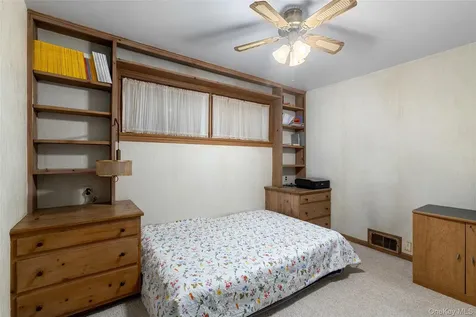 516 N Lake Boulevard Mahopac NY 10541