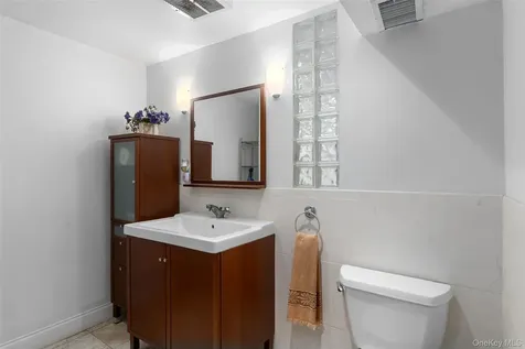 516 N Lake Boulevard Mahopac NY 10541