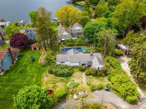 516 N Lake Boulevard Mahopac NY 10541