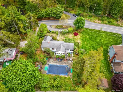 516 N Lake Boulevard Mahopac NY 10541